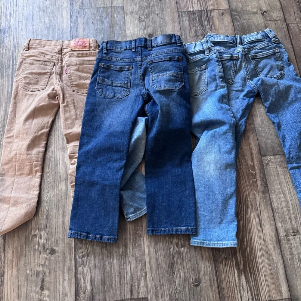 Old Navy Blue Denim Jeans - Picture 2 of 6